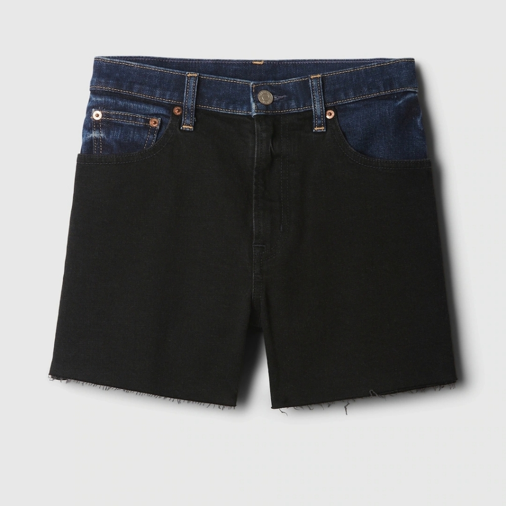 NWT: Women's Gap Black/Blue Denim Shorts - Size 12